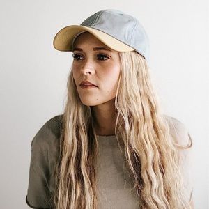 GIGI PIP JoJo Baseball Cap in Light Blue/Tan